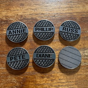Marqueur de balle de golf personnalisé avec logo estampé, en fer nickelé 25 mm, motif gaufré inversé, vente en gros - Product Image 2