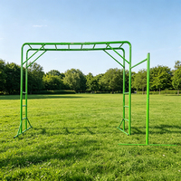 Structure de barres de gymnastique robuste pour enfants, idéale pour les aires de jeux et l'entraînement physique en extérieur