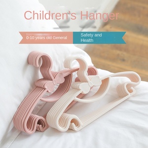 Colgador de <span class=keywords><strong>ropa</strong></span> de plástico multifuncional para niños, estante para pantalones de bebé sin costuras, soporte para <span class=keywords><strong>ropa</strong></span> de bebé para el hogar - Product Image 3