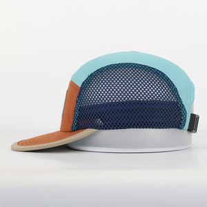 Chapeau en maille d'extérieur personnalisable à 5 panneaux avec étiquette tissée colorée Concevez votre propre casquette de camp Chapeau à panneau vierge - Product Image 3