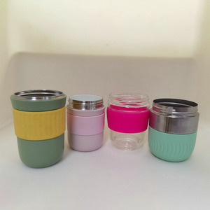 Manchon de protection antidérapant en silicone de qualité alimentaire pour bouteilles d'eau - Product Image 6
