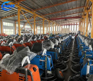Machine à lisser le béton Huiteng Ride Power Trowel, source d'alimentation personnalisable, haute efficacité pour la construction routière, faible coût - Product Image 4