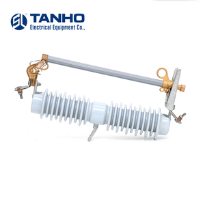 Tanho trục xuất thả ra cầu chì cắt ra 11kv 15KV 20kv 33kv <span class=keywords><strong>36KV</strong></span> <span class=keywords><strong>200A</strong></span> 200 amp cutout cầu chì thả ra điện sứ cầu chì cutout - Product Image 2