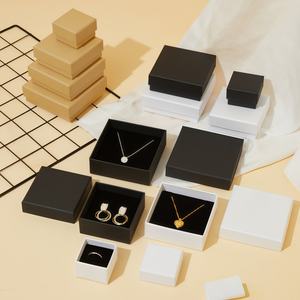 Boîte à <span class=keywords><strong>bijoux</strong></span> en carton blanc mat en gros avec tiroir, idéale pour la présentation <span class=keywords><strong>de</strong></span> coffrets cadeaux personnalisés <span class=keywords><strong>de</strong></span> bagues et boucles d'oreilles - Product Image 6