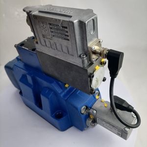 ระบบควบคุมทิศทางแบบสัดส่วน R901503669 4WRLE25V370M-42 MXY 24A1 - Product Image 2