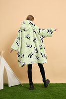 Fabriek Polyester Oversized Pluche Fleece Draagbare Deken Sherpa Grote Sweatshirt Hoodie Deken Volwassen Capuchon Met Mouwen