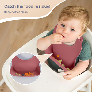 Ensemble de vaisselle en silicone pour enfants OEM/ODM, qualité alimentaire, 9 pièces, comprenant bavoir, assiette à ventouse, bol et cuillère pour la diversification alimentaire du bébé - Product Image 2