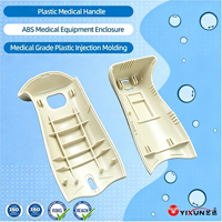Moule de poignée de scanner à ultrasons certifié ISO pour composants médicaux sur mesure, moulage par injection, modèle YIXUN 25135, multi-cavités chaud/froid