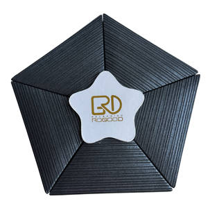 ROGOOD Boîte Cadeau Premium Pentagon-to-Star pour Échantillons de Parfums et Cosmétiques, Papier Texturé Spécial et Insert en Mousse EVA P2193 - Product Image 1