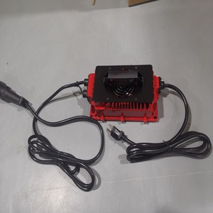 Chargeurs de batteries pour voiturettes de golf 36V 20A (plomb-acide) et 48V 18A (lithium-ion) 58.4V 18A 43.8V 20A - Product Image 5