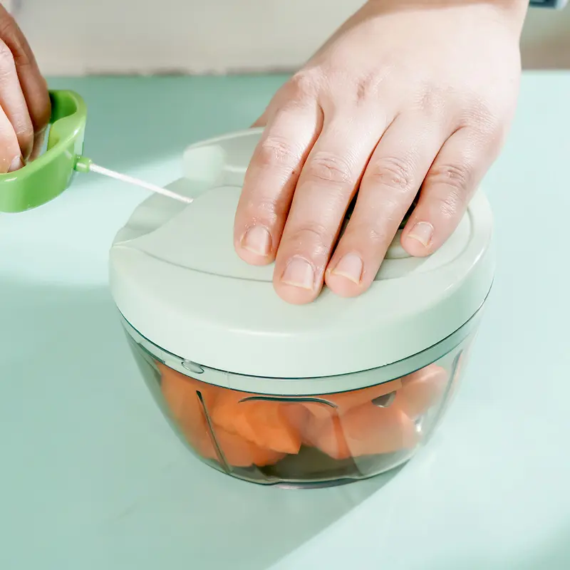 Mini hachoir à aliments multifonction de haute qualité trancheuse à légumes et mélangeur de Sauce pour fruits noix herbes oignons ail