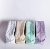 Pochette cosmétique à fermeture éclair de grande capacité pour usage quotidien, organiseur de toilette portable pour femmes et filles, sac à maquillage en nylon avec poignée