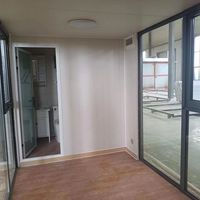 Contenedor Móvil Moderno para Exteriores de 20 pies/40 pies, Oficina Tipo Cabaña Apple con Estructura de Acero Galvanizado para Uso como Cochera
