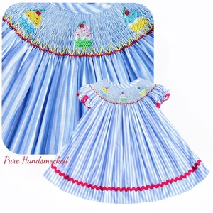 Tutina Estiva a Maniche Corte <span class=keywords><strong>per</strong></span> Bambini in Cotone con Ricamo Smock a Mano, Design Coniglietto Pasquale e Colletto Morbido - Product Image 3