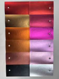 工場価格 ウェットアンチスクラッチ 光沢メタリックBOPP 食品グレード カラフルなグリーン ピンク ギフトバッグ ボックス ラミネーションフィルム クラフト用 - Product Image 4