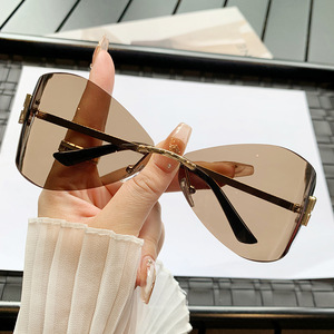 Stylish Frameless Metal <b>Sunglasses</b> UV400 <b>Large</b> Frame European American Style Unisex PC Lens - Product Image 3