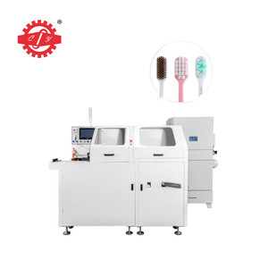 Ligne de production automatique de brosses à dents Chuangyan, machine à fabriquer des brosses 2 en 1, touffetage et coupe - Product Image 1