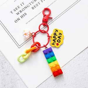 Porte-clés en forme de fleur de cœur, bijoux, blocs de construction mignons, porte-clés pour femmes, filles, cadeaux d'anniversaire, de la Saint-Valentin - Product Image 4