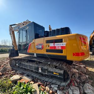Matériel d'occasion d'origine japonaise pour travaux de terrassement : Excavatrice Sany 23 tonnes SANY235H, pelle sur chenilles d'occasion à vendre - Product Image 1