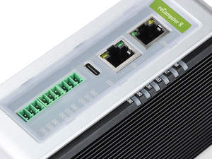 Recomputer R1035-10 - Raspberry Pi <span class=keywords><strong>IOT</strong></span> GATEWAY & Controller, CM4-Powered, Ai capable | แรม8GB, 32GB eMMC - Product Image 4