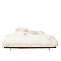 Cadre de lit en acier minimaliste italien sans dossier, design suspendu pour chambre d'hôtel, 1,5*2,0m 1,8*2,0m, durable, montage facile