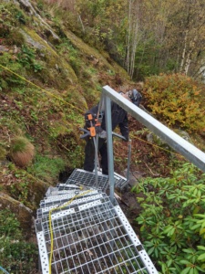 Escalones Antideslizantes Galvanizados por Inmersión en Caliente para Exteriores, Escaleras Libres de Tramo para Acuicultura, Ríos y Playas, Rejas Metálicas y Portones - Product Image 4