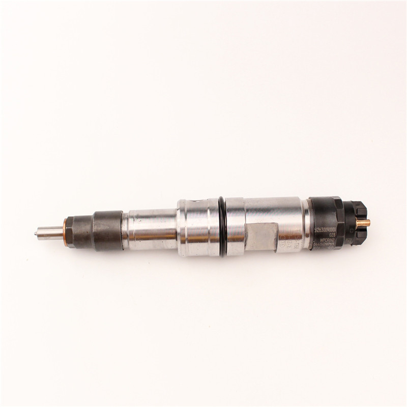 high quality diesel fuel injector 044512060 0445120250 common rail injector 0445120060 5263321 for DAF LF CF Cummins Temsa