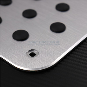 Carest accessorio modificato per <span class=keywords><strong>ALFA</strong></span> <span class=keywords><strong>Romeo</strong></span> Giulia Giulietta MiTo Stelvio 156 4C 8C Disco Volante poggiapiedi pedale tappetino - Product Image 4