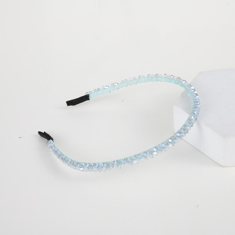 คริสตัลคู่ สีฟ้าอ่อน