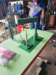 Máquinas de Coser Industriales Profesionales para la Fabricación de Cierres de Pelucas, Máquina de Inyección de Cabello - Product Image 3