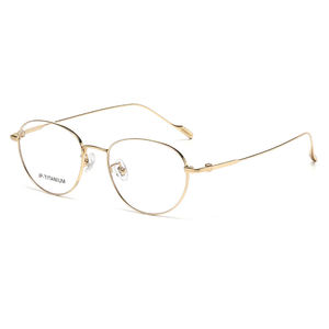 Gafas de Moda Ojo de Gato de 53 mm, Gafas de Titanio Dorado Ultraligeras de Alta Gama, Montura Completa para Hombre y Mujer 98670 - Product Image 1