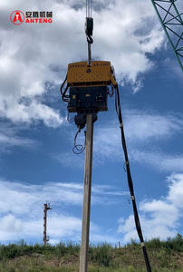 Martello Vibrante Idraulico ad Alta Frequenza ANTENG AT-24RF Montato su Escavatore per Palificazione Tubolare 5500kg Fabbrica di Jiangsu - Product Image 4