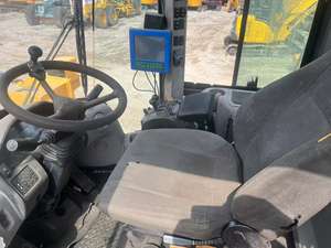 Cargadora de Ruedas Volvo L150E L105 Modelo 2013 con Motor y Bomba Originales de Alta Calidad, Carga Nominal de 15 Toneladas, Maquinaria Usada en Shanghái - Product Image 6