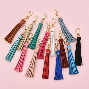 Porte-clés en cuir PU de 15 cm, nouveau style, avec pompon et fermoir mousqueton, accessoire de sac - Product Image 2