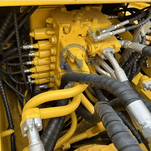 Excavadora de orugas Komatsu usada en buen estado, excavadora Komatsu de 30 toneladas a la venta - Product Image 4