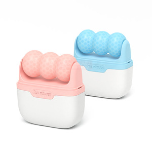 Rodillo de <span class=keywords><strong>pl</strong></span>ástico 2 en 1 para masaje Facial, masajeador Facial doble con forma de W, cabezal en V, refrigeración, cuidado de la piel fría, rodillo de hielo Facial - Product Image 1