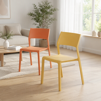 Chaise de salle à manger empilable en plastique nordique, haute résistance, pour usage domestique, vente en gros