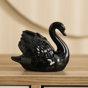 Nórdico creativo sala de estar estudio Animal bonsái decoraciones para el hogar negro blanco pareja Cisne cerámica pequeños adornos ecológicos - Product Image 3