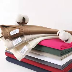 Camiseta de Algodón de Lujo con Logotipo Personalizado Unisex BY39000, Camiseta de Punto Extra Grande para Hombre, Camiseta Personalizable en Blanco - Product Image 3