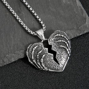 Yunnique Collar con colgante de corazón de acero inoxidable, estilo punk, unisex, regalo, joyería - Product Image 2