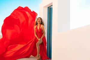 Robe longue asymétrique en satin fluide à prix de gros pour femme, dos nu, col en V, soutien-gorge intégré, confortable - Product Image 5