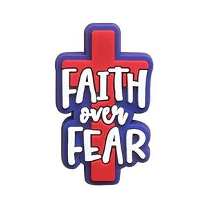 Nouveau Style Usine Stock Église Slogan Jésus Chaussure Charmes PVC Caoutchouc Haute Qualité USA Sabots Charmes Chaussure Décoration Chaussure Charmes - Product Image 4