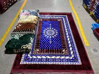 Karpet Poliester Abstrak Modern Berkualitas Tinggi, Dapat Dibalik, Dapat Dicuci, Anti-Selip untuk Kamar Tidur/Ruang Tamu/Ruang Makan