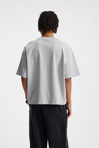 เสื้อยืดพิมพ์ลายกราฟิกผ้าคอตตอนหนา 275 กรัม ทรงโอเวอร์ไซส์ แฟชั่น พิมพ์ลายด้วยเทคนิค DTG สำหรับผู้ชาย - Product Image 3