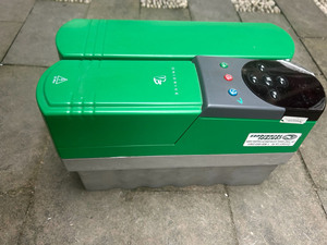 UNI2402 7.5KW380V UNIDRIVE ใช้งานได้ดี จัดส่งรวดเร็ว UNI2402 UNI2402 7.5KW380V UNIDRIVE ใช้งานได้ดี จัดส่งรวดเร็ว UNI - Product Image 2