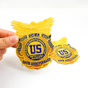 New thêu hoa vá quần áo vải cảm thấy loại dính ủng hộ Logo tùy chỉnh - Product Image 2