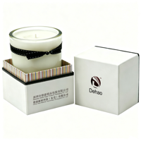 Boîte cadeau en papier rigide de luxe avec logo personnalisé, revêtement UV, gaufrage et doublure en éponge pour emballage de bougies parfumées