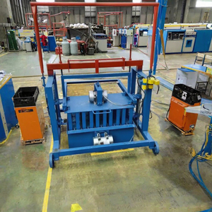 מכונה ידנית קטנה לייצור לבני בטון חלולות 4-45, יצרן מכונות לייצור בלוקים מבטון - Product Image 6