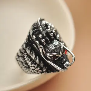 פאנק בציר סגנון אופנתי אצבע טבעות תכשיטי פלדת ליהוק סין הדרקון ראש בעלי החיים גלגל המזלות טבעת גברים מתנה