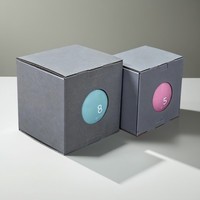 Équipement de fitness à impression personnalisée 8 livres de balles de yoga boîte d'emballage en papier ondulé balle de sport boîte supérieure avec trou fenêtre
